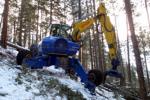 Low ground impact makes the spider the ideal machine for fuel work inside parks.